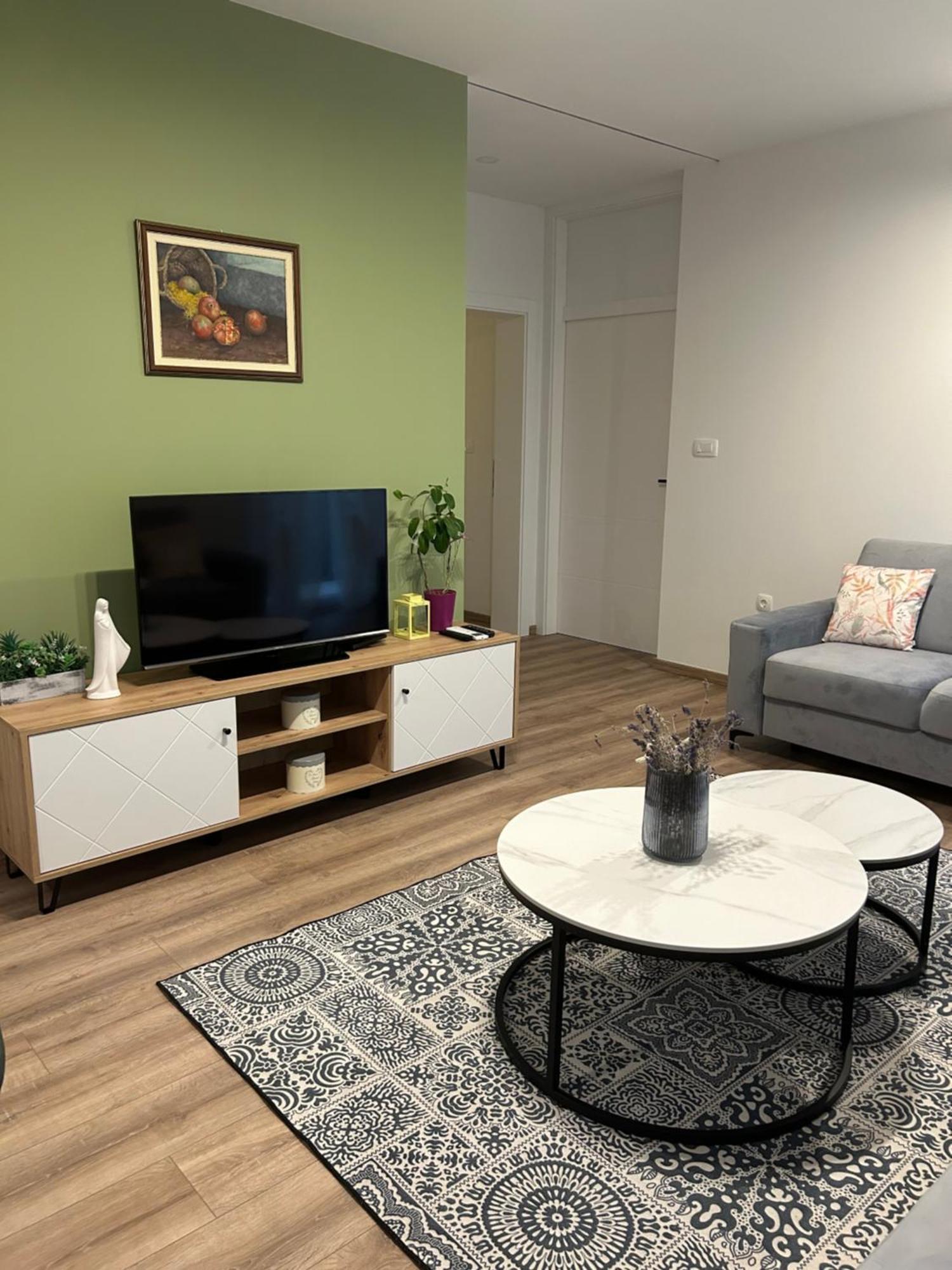 Apartman Marija เมจูโกเรีย ภายนอก รูปภาพ